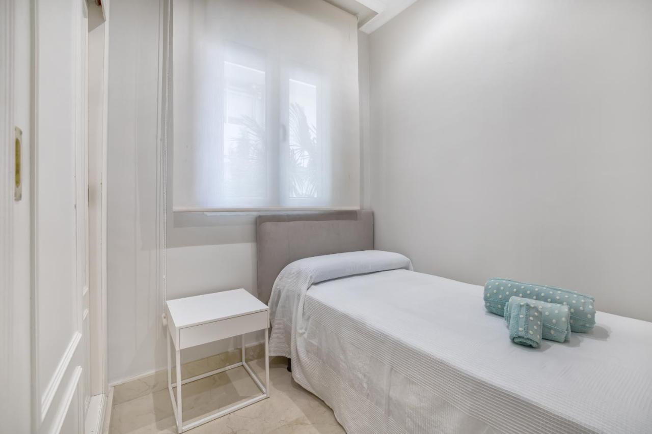 Apartamento Los Tilos & Parking & Piscina Kordoba Zewnętrze zdjęcie
